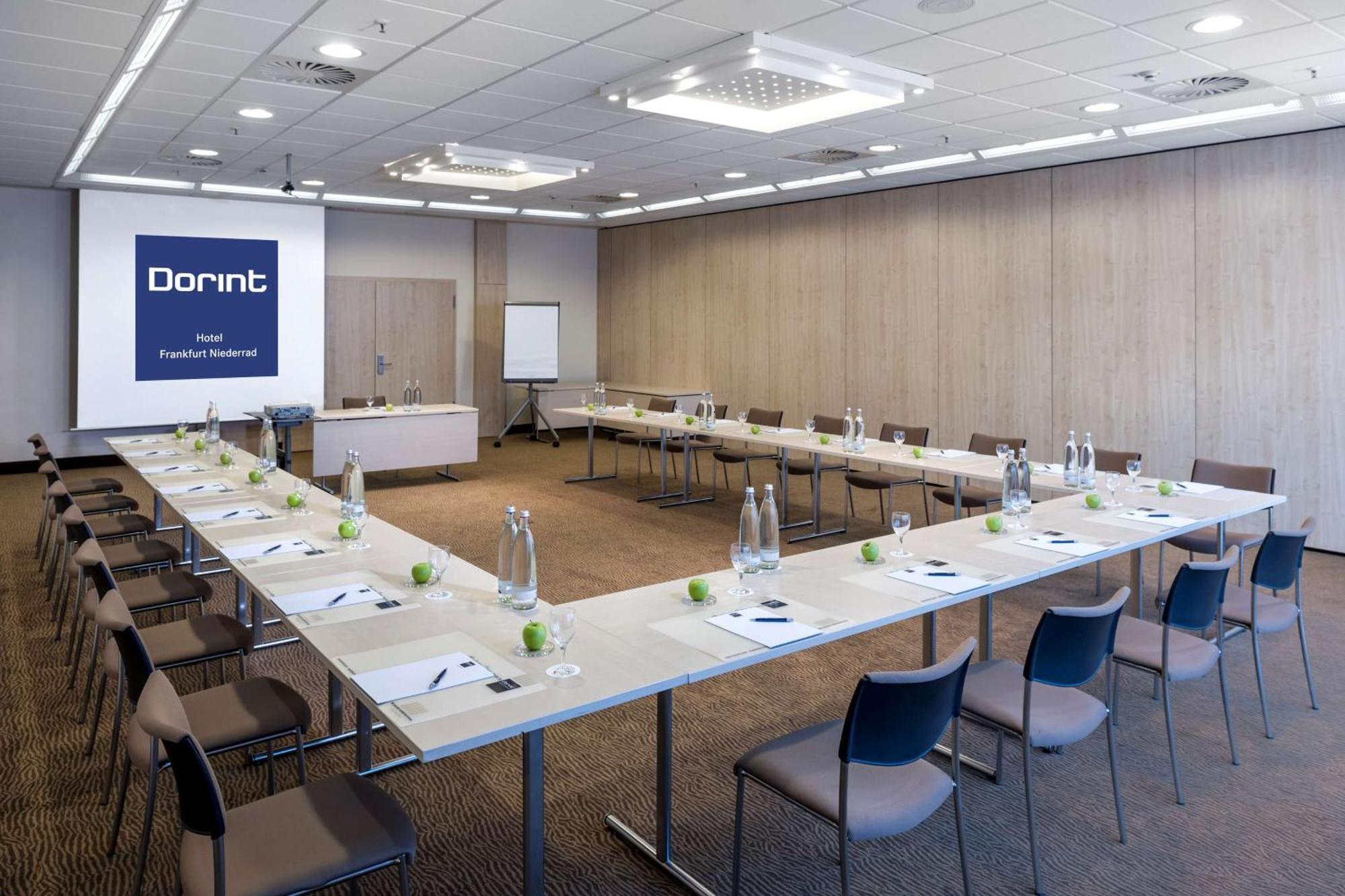 Hotel Essential By Dorint Frankfurt-Niederrad Frankfurt nad Menem Zaplecze biznesowe zdjęcie